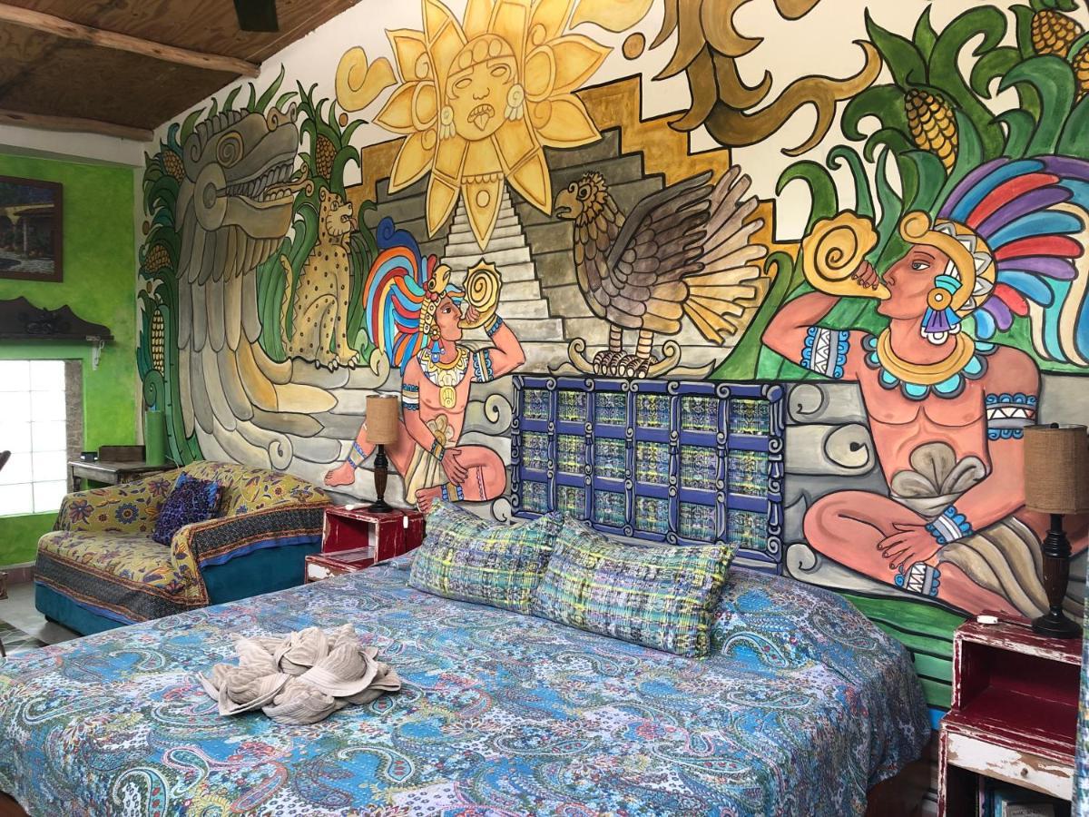 Pueblo Maya By Majikal B&B 메리다 외부 사진